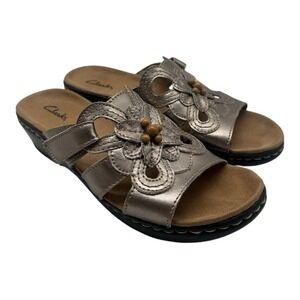 Clarks Lexi Basil Sandals Womens Size 9.5 Pewter Leather Wedge Heel Slides Beads